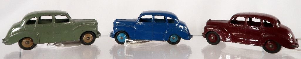 Dinky Toys 152 Austin Devon/40d Austin Devon X2 (1 of 18)