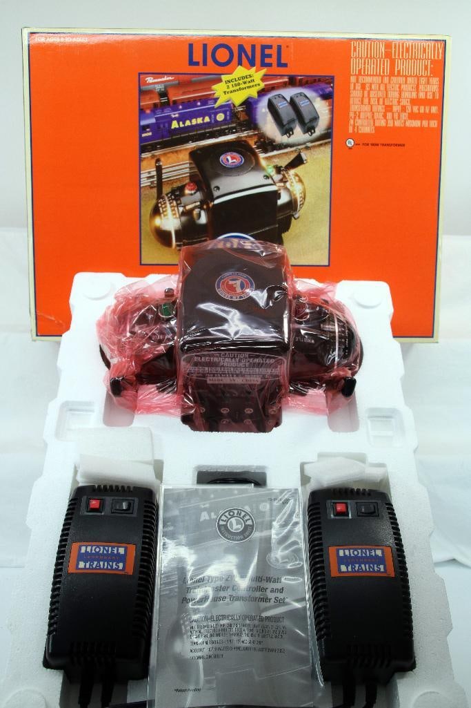 Modern Lionel CW Multi-Watt transformer #6 - 32930 (1 of 5)