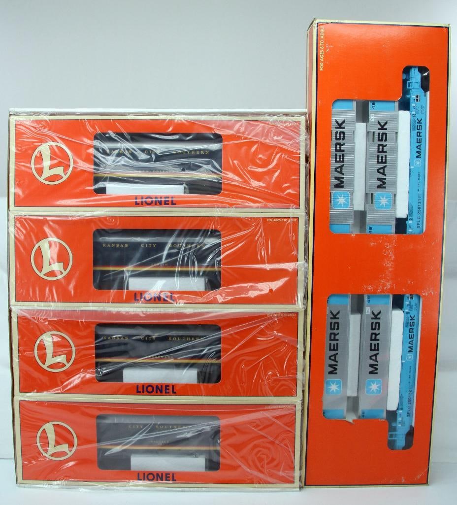 Modern Lionel O Gauge Maersk Maxi-Stack and and Kansas City Southern Aluminum Car 4 pack (1 of 7)