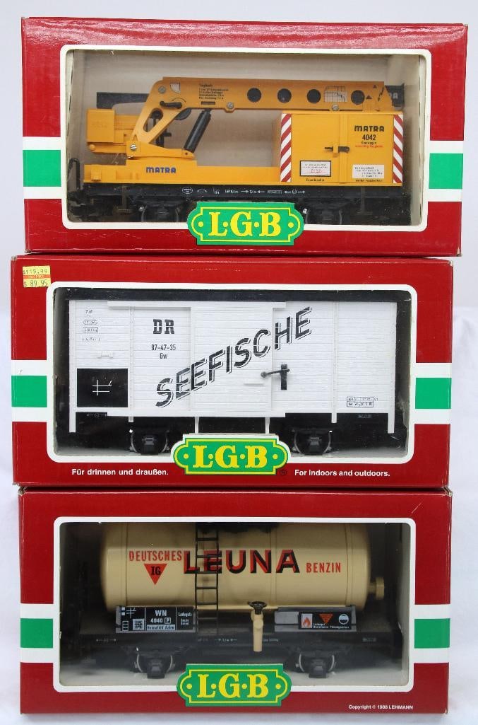 LGB G Scale 47350/4042/4040L Freight Cars (1 of 9)