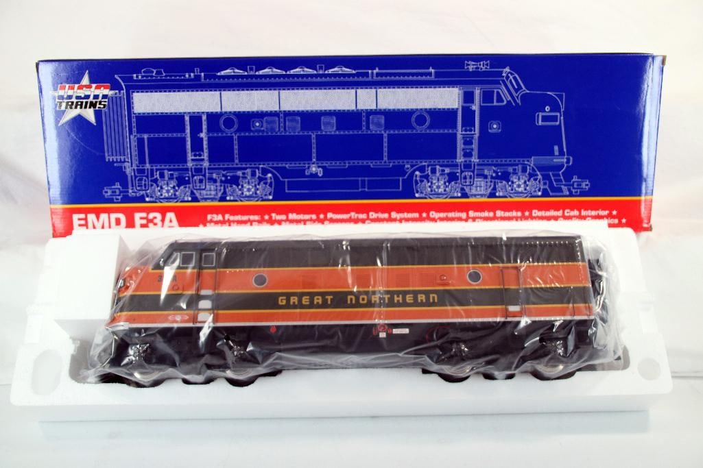 USA Trains G Scale Great Northern F - 3 A Unit (1 of 4)