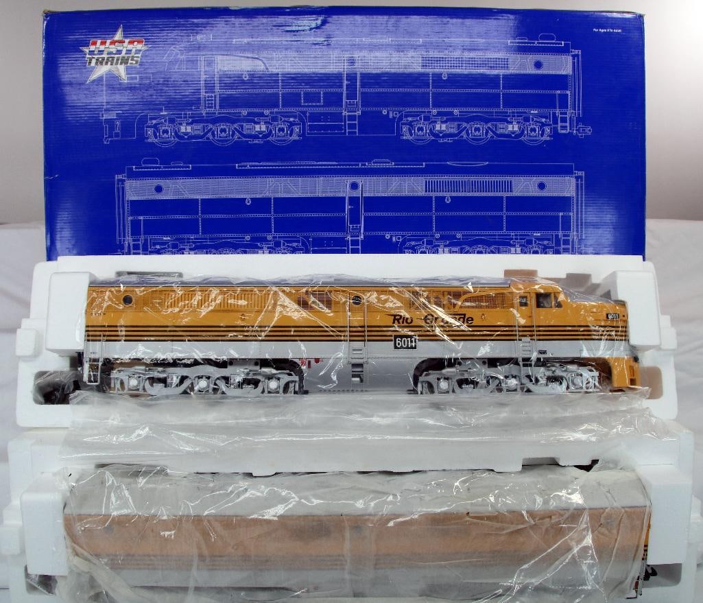USA Trains G Scale Alco PA-B Rio Grande Diesel Set (1 of 5)