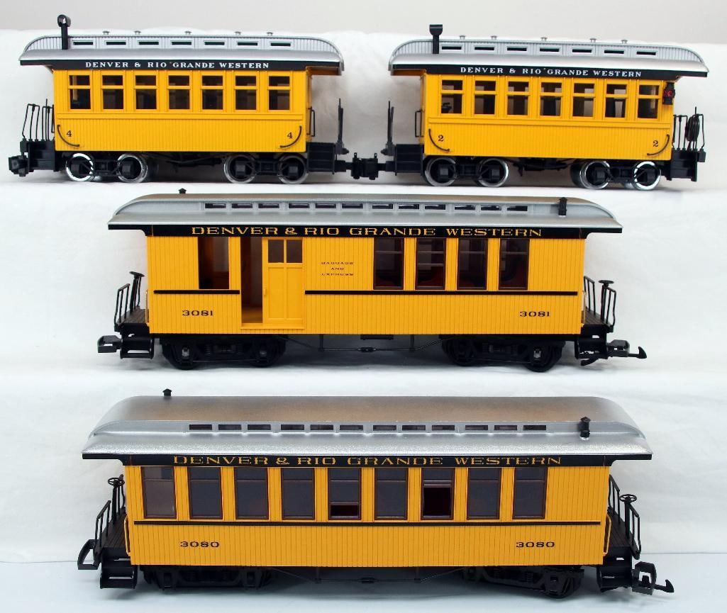 Delton Locomotive Works G Scale Four (4) Assorted Old-fashioned Passenger Cars (1 of 9)