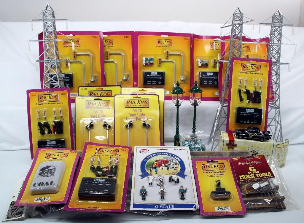 MTH O Gauge Single Traffic Light Set X5/O Scale Flashing Barricades X2/ #70 Yard Light Lamp Pack Set (1 of 10)