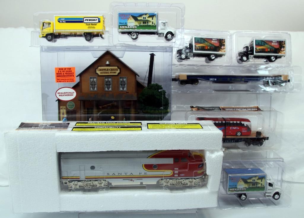Menards O Gauge Alaska Flat Car X4/Santa Fe Diesel F Unit/Cripply Creek General Store/Lehigh Valley (1 of 8)