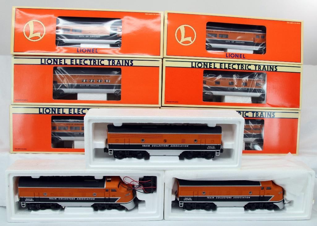 Modern Lionel O Gauge TCA ABA Diesel Set and Five (5) Assorted TCA Passenger Convention Cars (1 of 7)