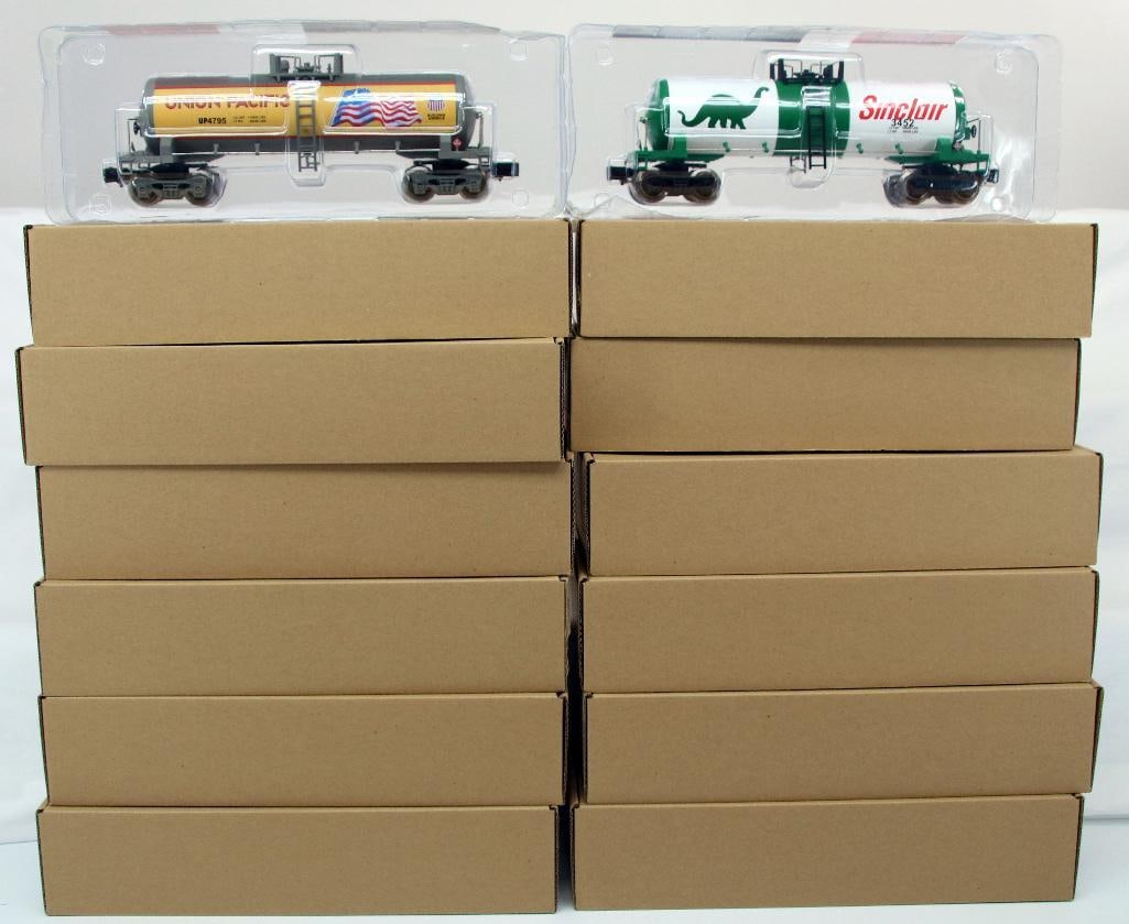 Menards O Gauge Union Pacific Tanker X6/Sinclair Tanker X6 (1 of 8)