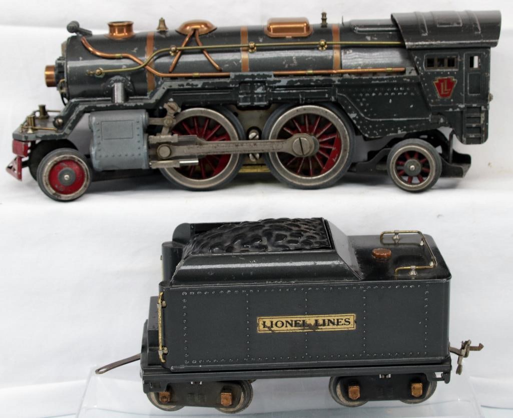 Lionel Prewar Standard Gauge 385E Gunmetal Loco and Gunmetal Tender (1 of 11)