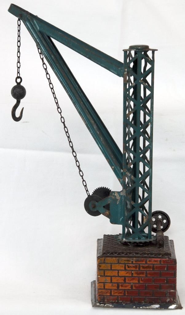 Bing Prewar Crane Handcrank (1 of 5)