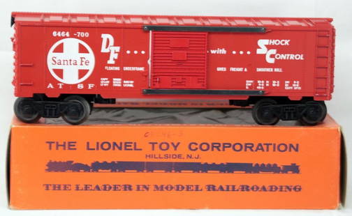 Lionel Postwar O Gauge 6464 - 700 Santa Fe Box Car: Lionel Postwar O Gauge 6464 - 700 Santa Fe Box Car, in C9 and with its original Hillside windowpane box that shows light wear.