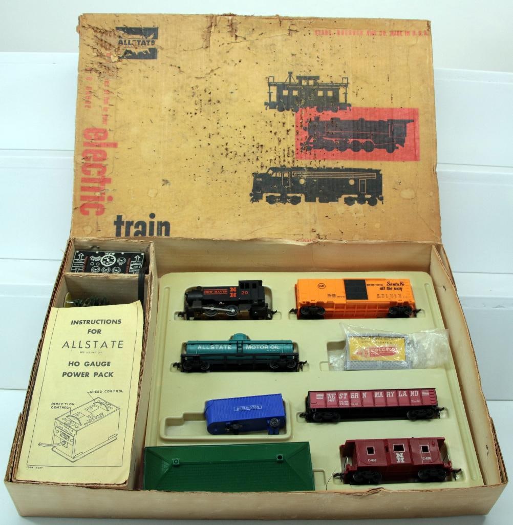 Allstate Postwar HO Gauge 9942 Marx Steam Set (1 of 17)