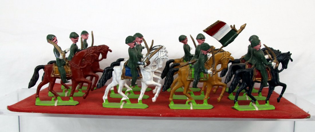 Horse Regiment Figures: Twelve piece Horse regiment, resin 2 and 1/4 inches high, in C5 overall condition.