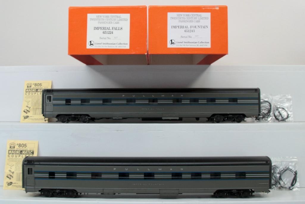 Lionel Smithsonian Collection O Gauge Imperial Falls Passenger Car and Imperial Fountain Car (1 of 9)