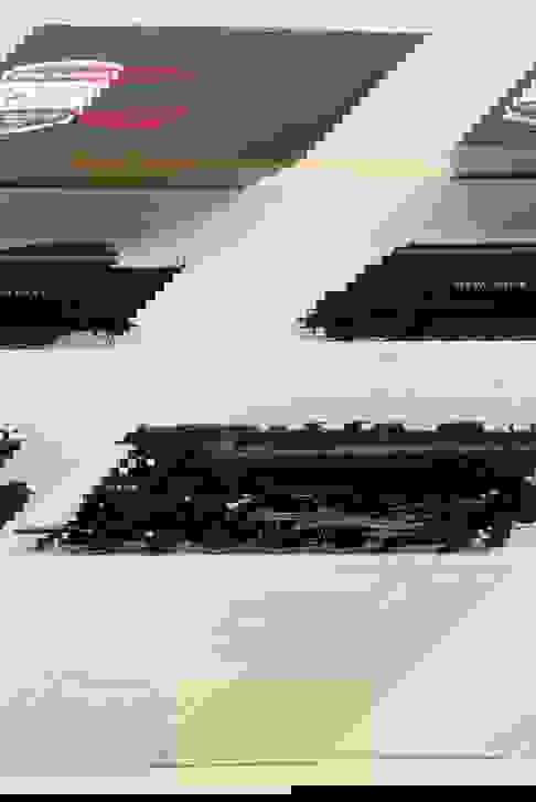 Ktm O Scale Nyc J-3a De - Streamlined Scullin - Disk Black Boxed Auction