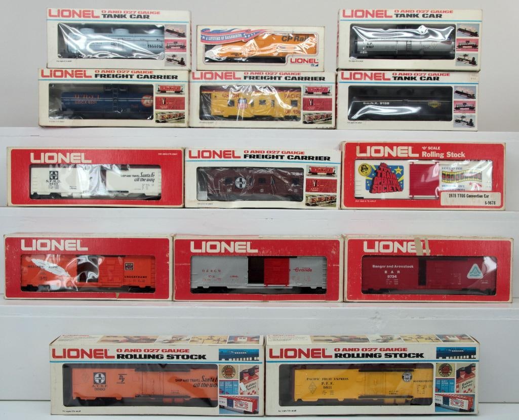 Lionel Modern O Gauge Fourteen (14) Assorted Freight Cars Boxed (1 of 13)