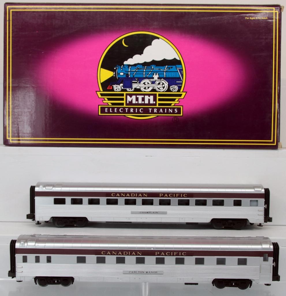 MTH O Gauge Canadian Pacific 2-Car 70 Foot ABS Sleeper and Diner Passenger Set with Ribbed Sides : MTH O Gauge Canadian Pacific 2-Car 70 Foot ABS Sleeper and Diner Passenger Set with Ribbed Sides Boxed, in C8/C8 plus and in its original box.Â
