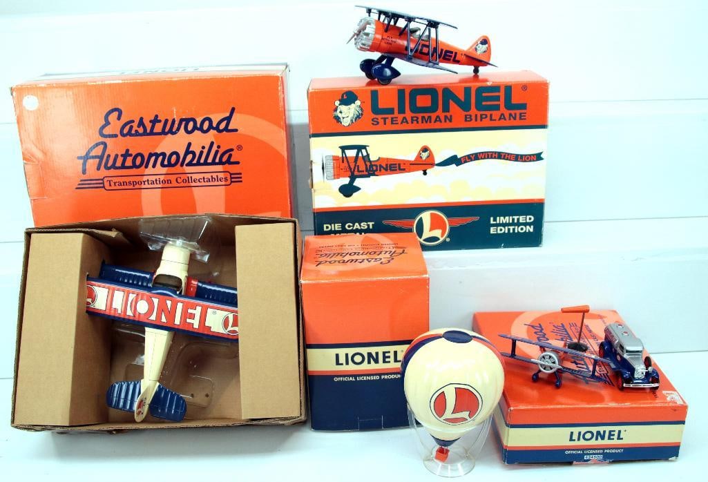 Lionel Modern Four (4) Assorted Airplanes and Hot Air Balloon Boxed (1 of 6)