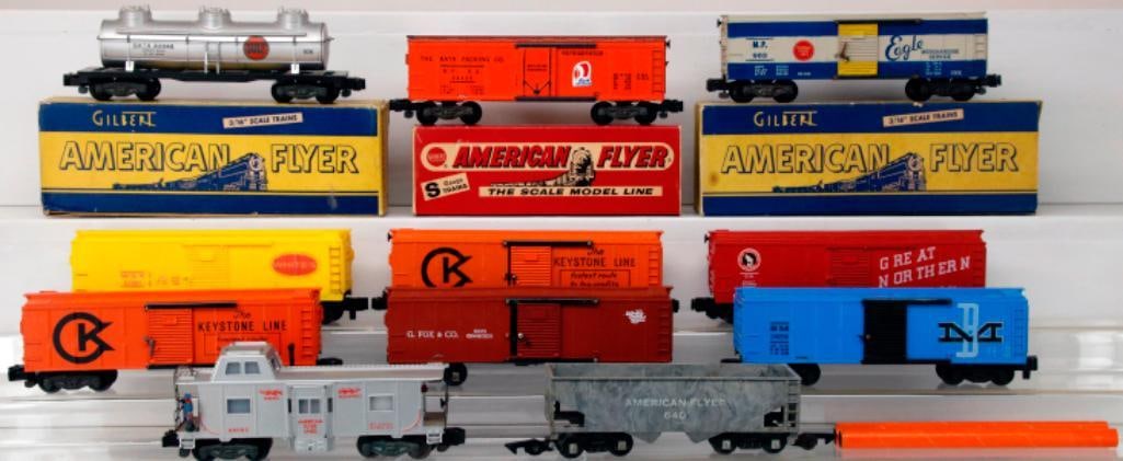 American Flyer Postwar S Gauge Eleven (11) Assorted Freight Cars with Rare 24426 (1 of 10)