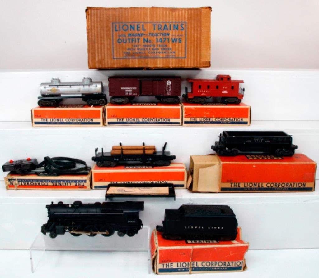 Lionel Postwar O Gauge 1471WS 2035 2 - 6 - 4 Loco Freight Set from 1951 (1 of 18)