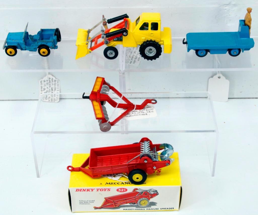 Dinky Toys 321 Massey - Harris Manure Spreader/437 Muir Hill Loader/14a BEV Electric Truck/25j Jeep: Dinky Toys 321 Massey - Harris Manure Spreader/437 Muir Hill Loader/14a BEV Electric Truck/25j Jeep 1947, with the 14a in C8, the 437 in C8, the 321 in C8 with its original box that shows light wear a