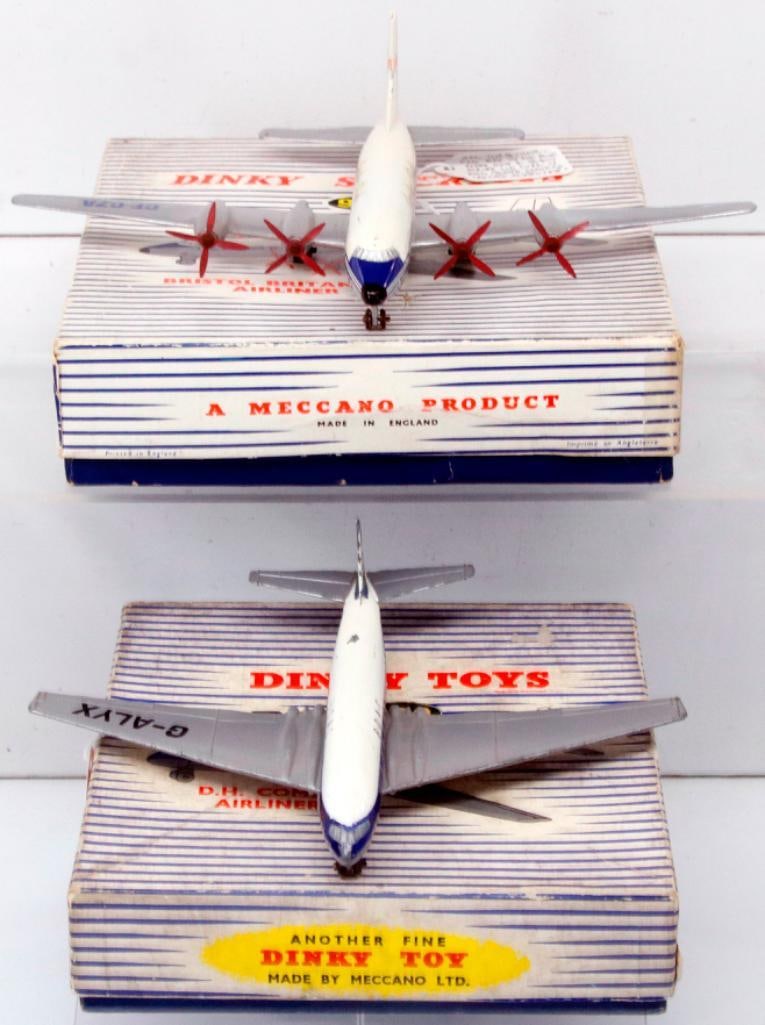 Dinky Super Toys 998 Bristol Britannia Airliner and Dinky Toys 999 D. H. Comet Airliner Boxed: Dinky SuperToys 998 Bristol Britannia Airliner and Dinky Toys 999 D. H. Comet Airliner Boxed, with the 998 Bristol Britannia Airliner in C7 and with its original box that shows light wear; also includ