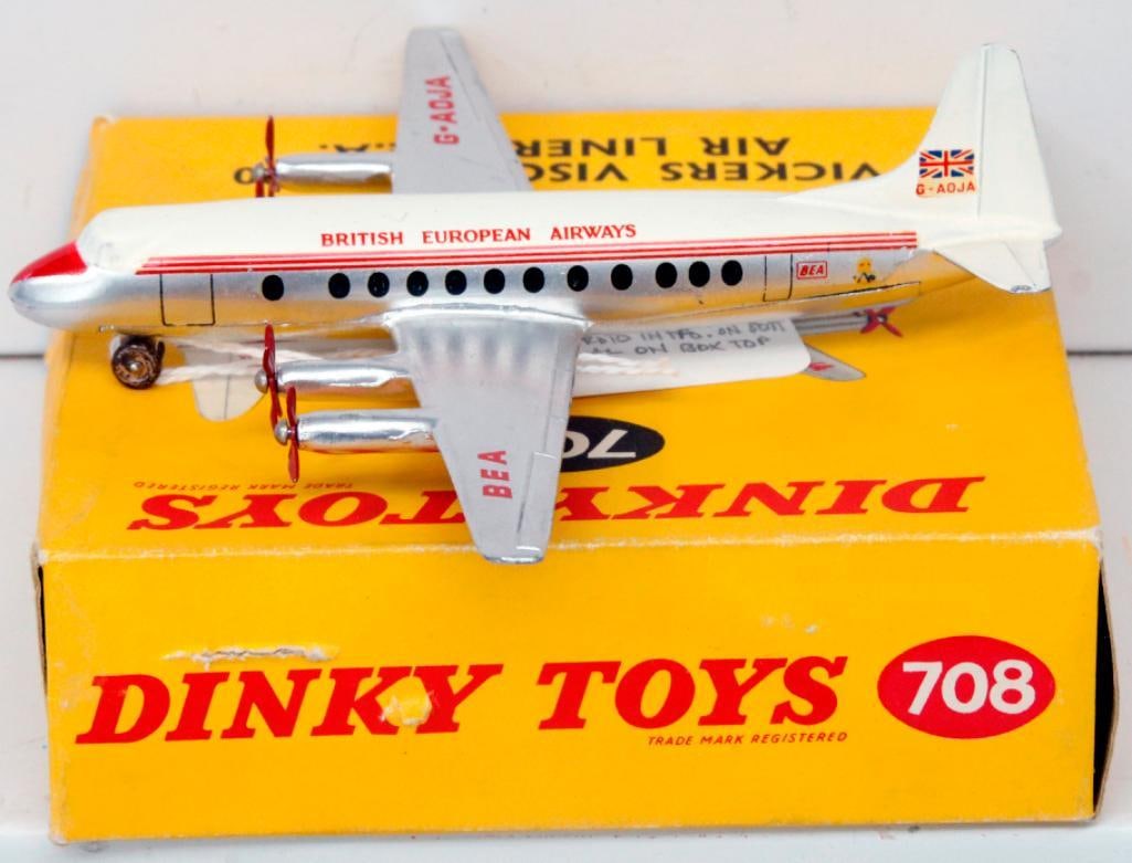 Dinky Toys 706 Vickers Viscount Airliner and 708 Vickers Viscount 800 Airliner - B. E. A. (1 of 9)