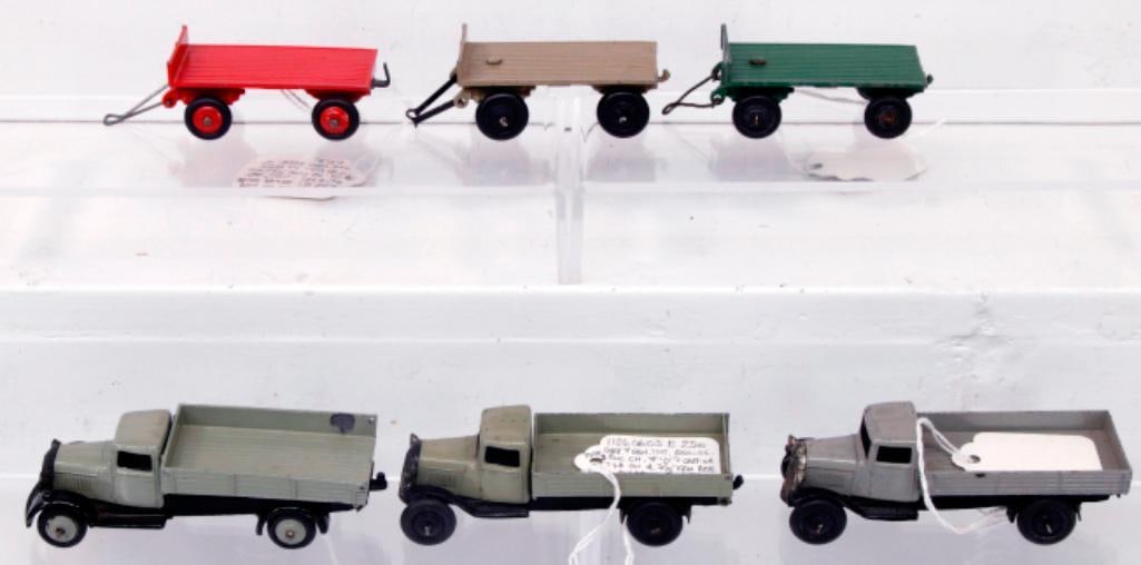 Dinky Toys Assorted Vehicles (1 of 6)