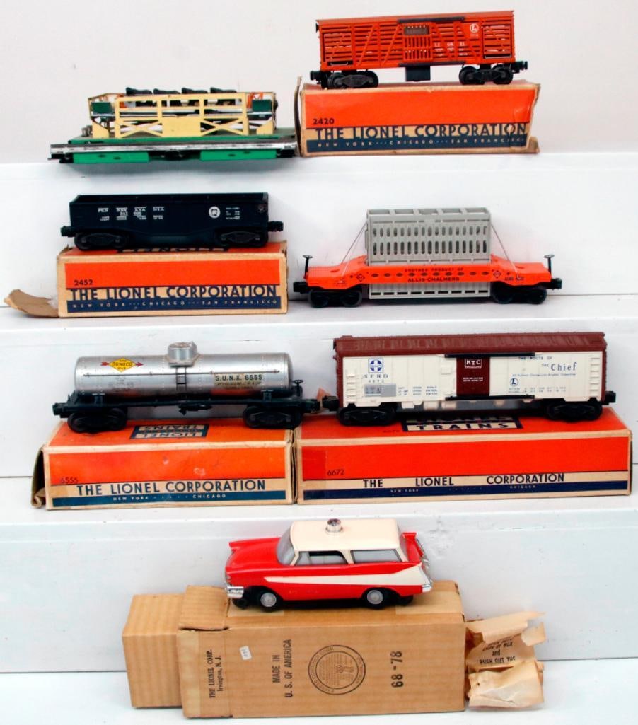 Lionel Postwar O Gauge 2955 Tank Car/656 Cattle Car and Platform/6672 Milk Car/Allis Chalmers Car/68 (1 of 7)