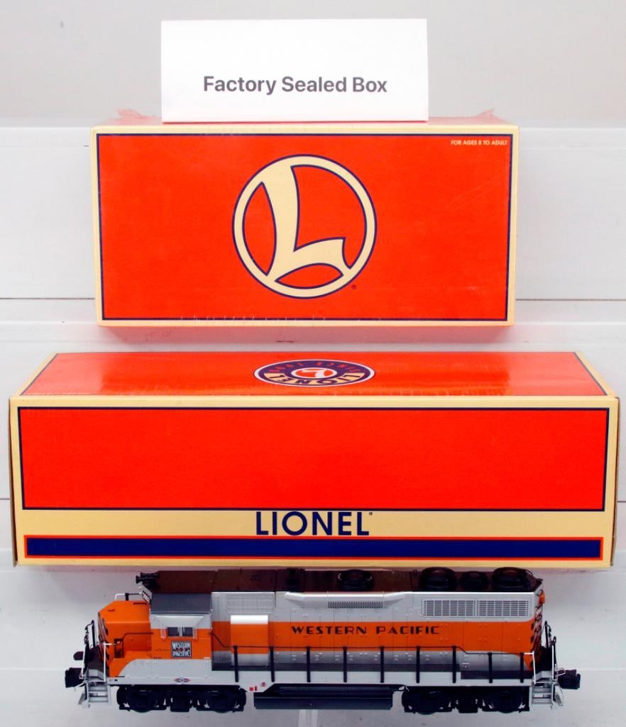 Lionel Modern O Gauge Western Pacific GP-35 Diesel Locomotive and 6464 Over Stamp Box Car 2 Pack (1 of 12)