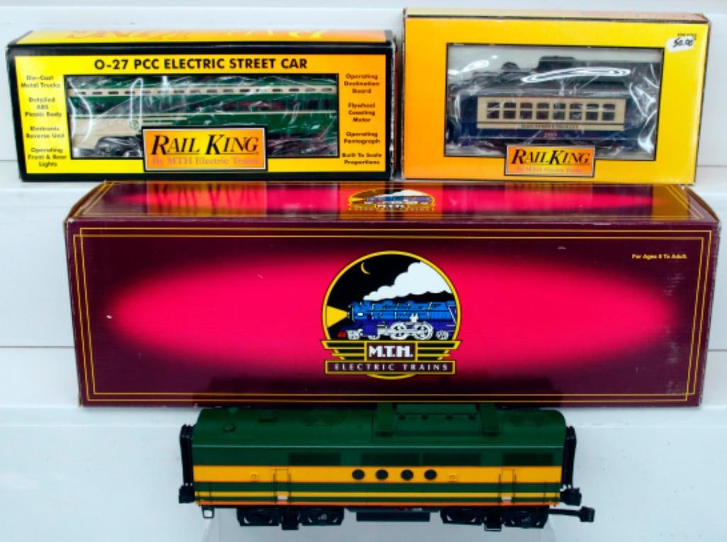 MTH Modern O Gauge Western Pacific FT B - Unit Diesel Nonpowered/Main Street Bump And Go Trolley (1 of 10)