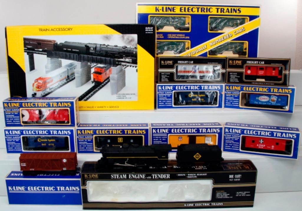 K-Line Modern O Gauge CNW Hopper 4 Pack/Ten (10) Assorted Freight Cars Boxed/ Girder Bridge on Piers (1 of 16)