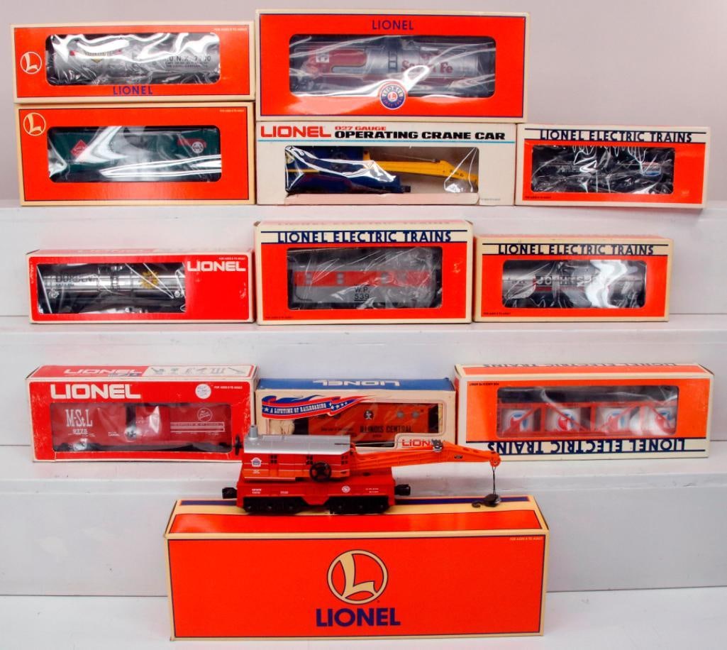 Lionel Modern O Gauge Twelve (12) Assorted Freight Cars Boxed (1 of 14)