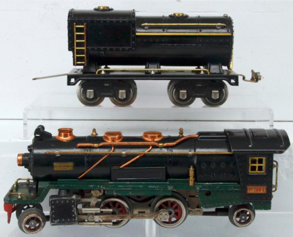 Lionel Prewar O Gauge 260E Black and Green Stripe Loco and 260 Black Tender (1 of 7)