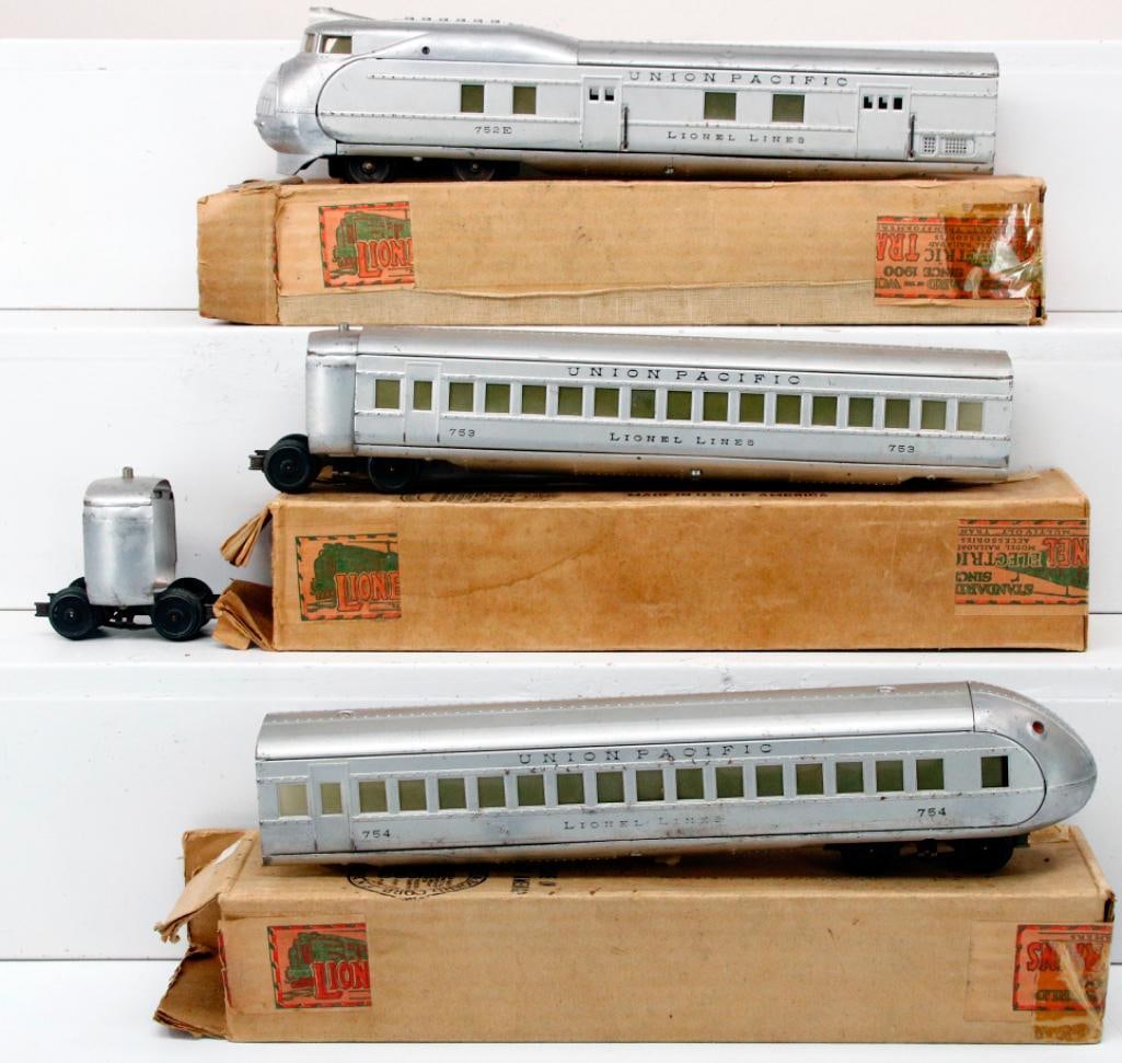 Lionel Prewar O Gauge 752E Union Pacific City of Portland Silver Streamliner Set (1 of 13)