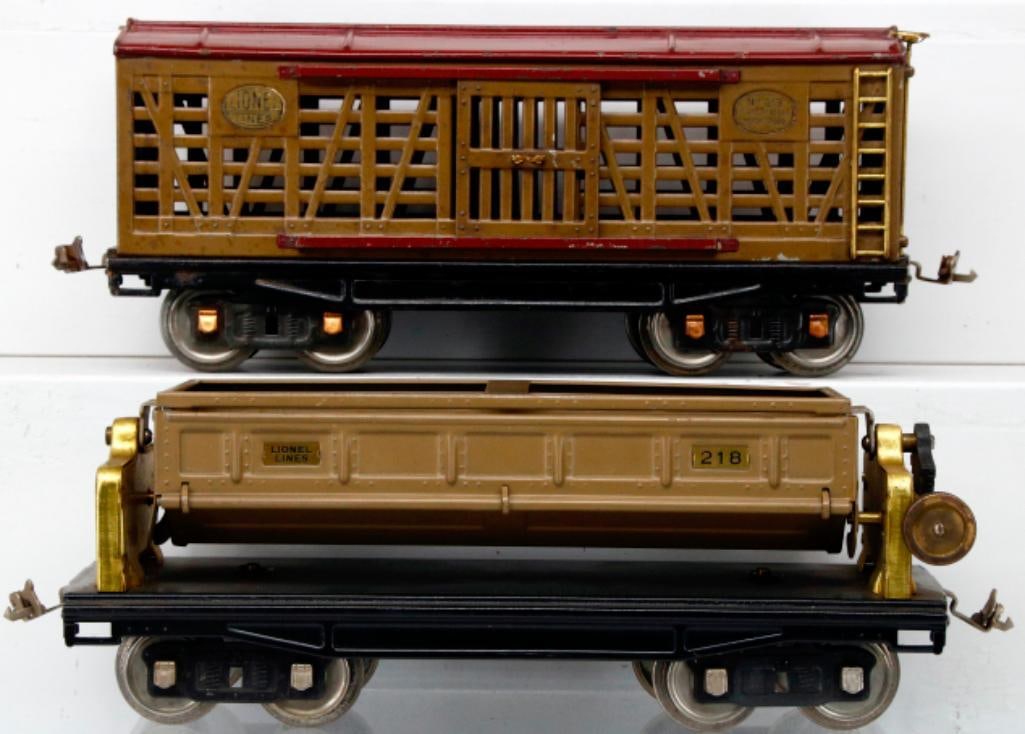 Lionel Prewar Standard Gauge 213 Livestock Car and 218 Ballast Car: Lionel Prewar Standard Gauge 213 Livestock Car and 218 Ballast Car, with the 213 Livestock Car in C6 minus and the 218 Ballast Car with brass ends in C7 overall condition. Original boxes for each are 