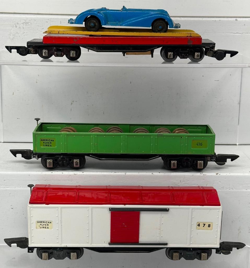 American Flyer Prewar 3/16 Gauge 715 Flat Car with Manon blue Sports Car –476 Green Gondola (1 of 7)
