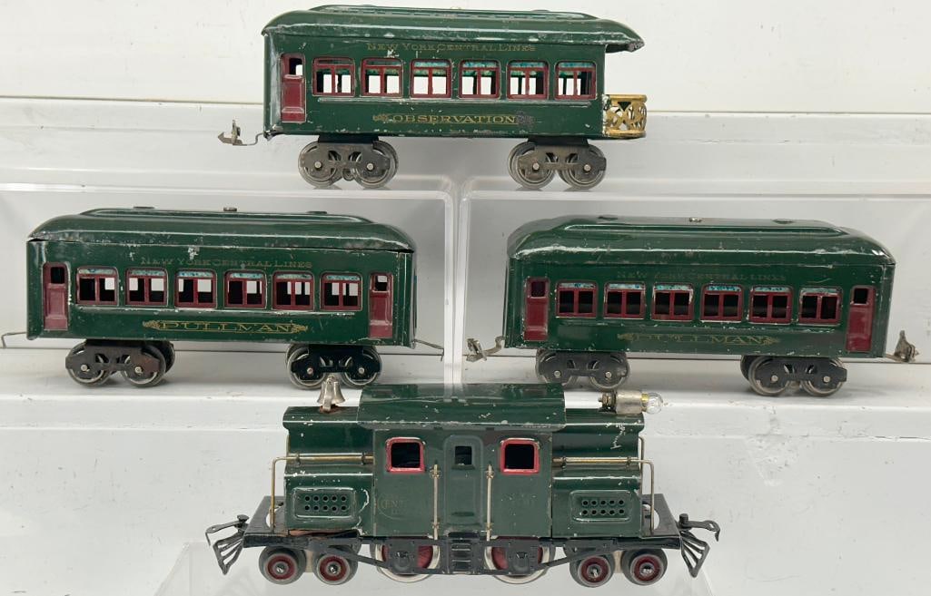 Lionel Prewar O Gauge 156 dark green Electric Loco and 610 – 610 – 612 dark green: Lionel Prewar O Gauge 156 dark green Electric Loco and 610 – 610 – 612 dark green Passenger Cars, in C6 overall condition. This is a hard to locate set in original condition that is NOT to
