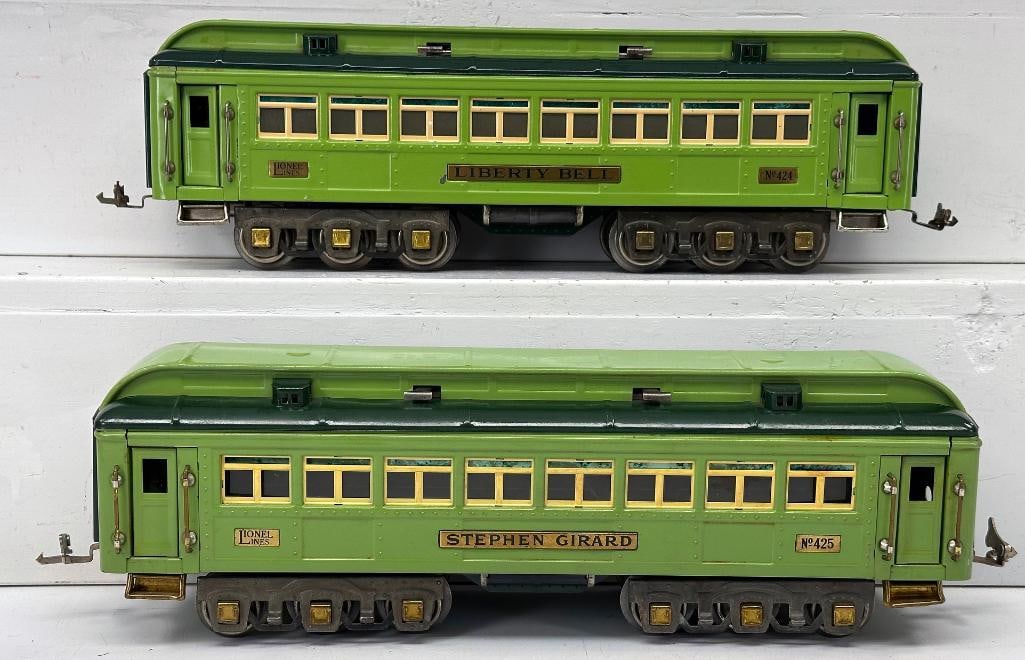 Lionel Prewar Standard Gauge 424 and 425 Stephen Girard Passenger Cars (1 of 6)