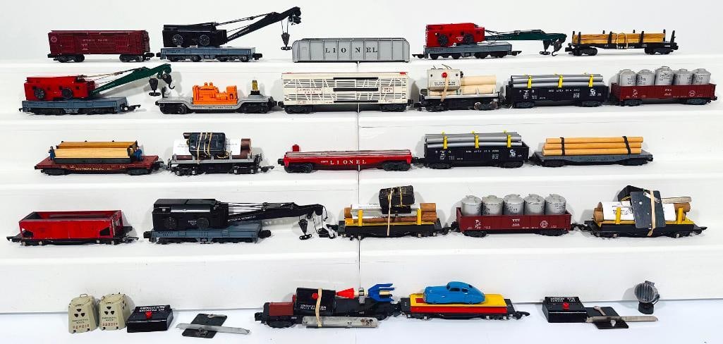 American Flyer Postwar S Gauge Twenty (20) Assorted Freight Cars (1 of 6)