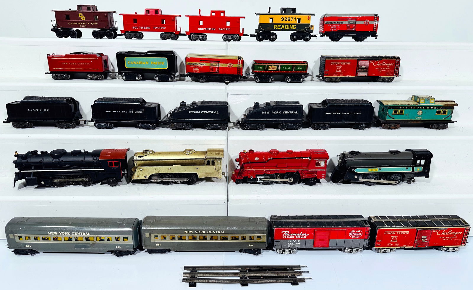 Marx Postwar O Gauge Assorted Freight Cars and Passenger Cars (1 of 7)