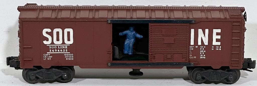 Lionel Postwar O Gauge 3494 - 625 Soo Line Operating Box Car: Lionel Postwar O Gauge 3494 - 625 Soo Line Operating Box Car, in C7 plus.