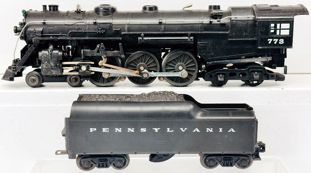 Lionel Postwar O Gauge 773 Loco with 736W Tender from 1965 (1 of 7)
