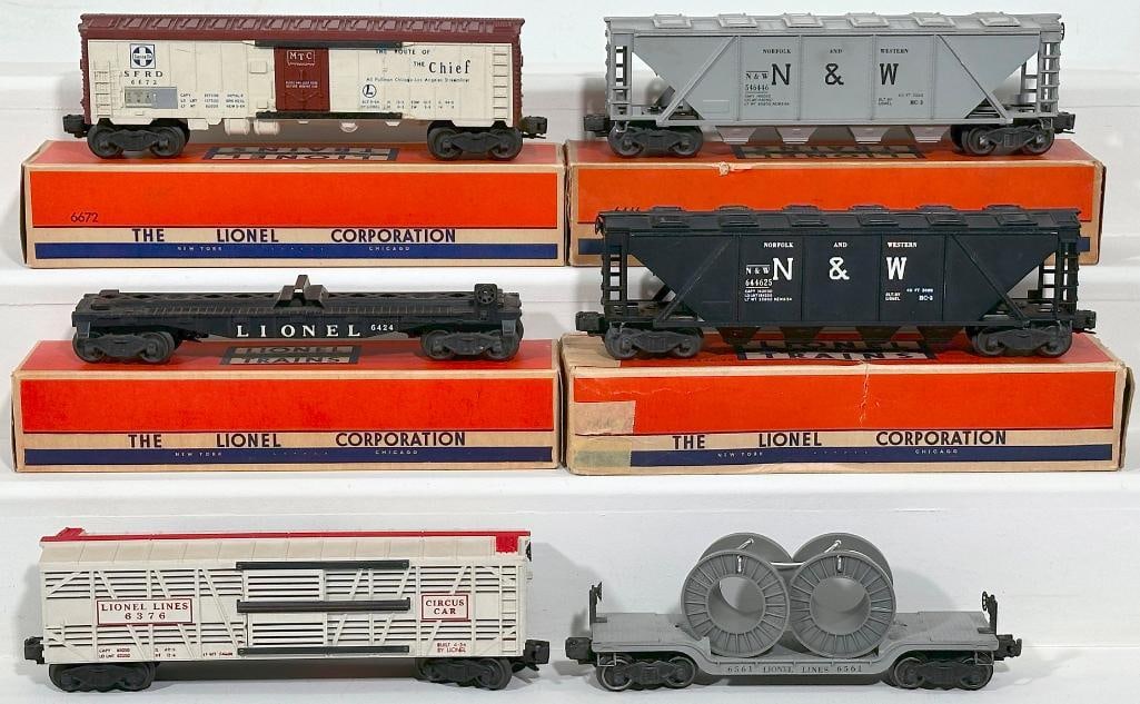 Lionel Postwar O Gauge Six (6) Assorted Freight Cars (1 of 9)