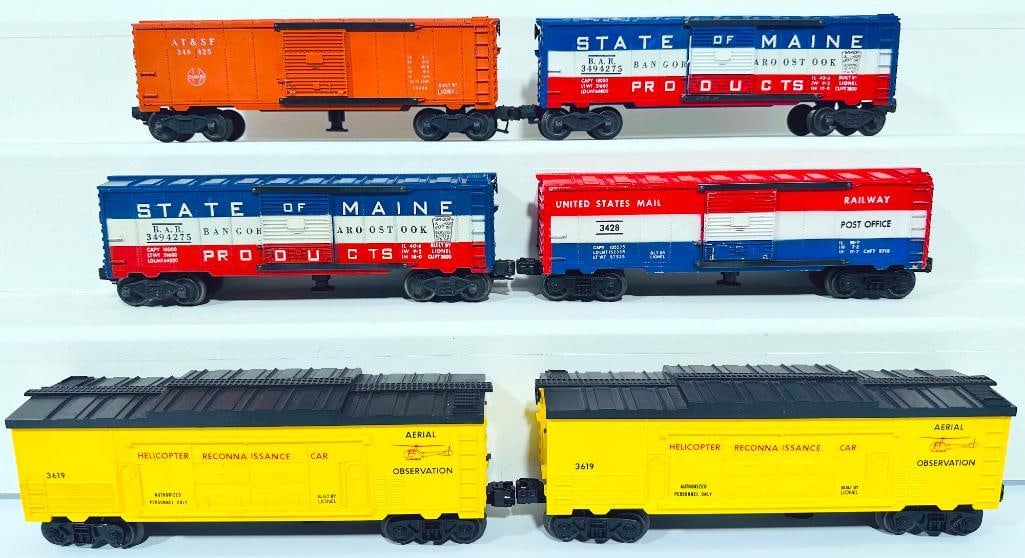 Lionel Postwar O Gauge Four (4) Assorted Box Cars and 3619 Helicopter Reconnaissance Car X2 (1 of 6)