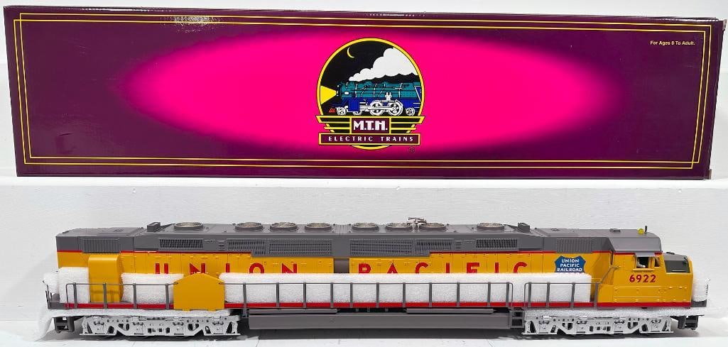 MTH Modern O Gauge Union Pacific DD 408X Diesel Switcher with PS 1.0 Boxed (1 of 7)