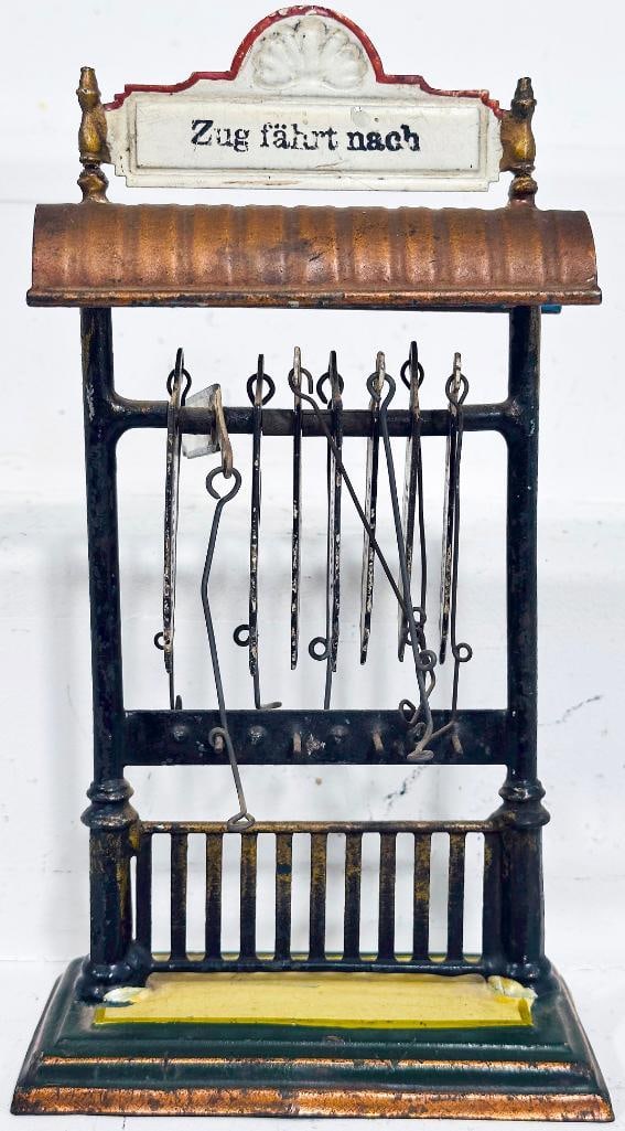 Marklin Prewar One Gauge Destination Accessory (1 of 6)