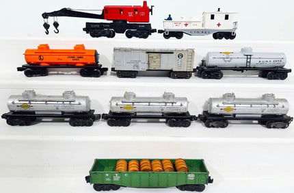 Lionel Postwar O Gauge Nine (9) Assorted Freight Cars