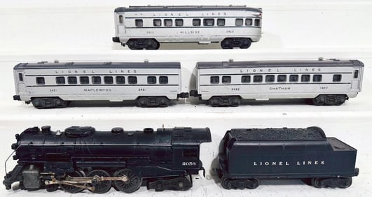 Lionel Postwar O Gauge 2056 black Locomotive and 6466W black Tender/2421-2422-2423 Passenger Cars