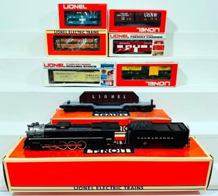 Lionel Modern O Gauge Delaware Lackawanna and Western 4-8-4 Locomotive and Tender/7 Assorted Cars