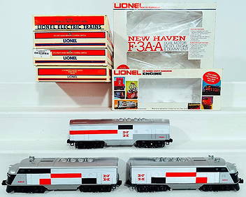 Lionel Modern O Gauge New Haven F-3 A-A Dual Motor Diesel Engine and Dummy Unit and New Haven B Unit (1 of 10)